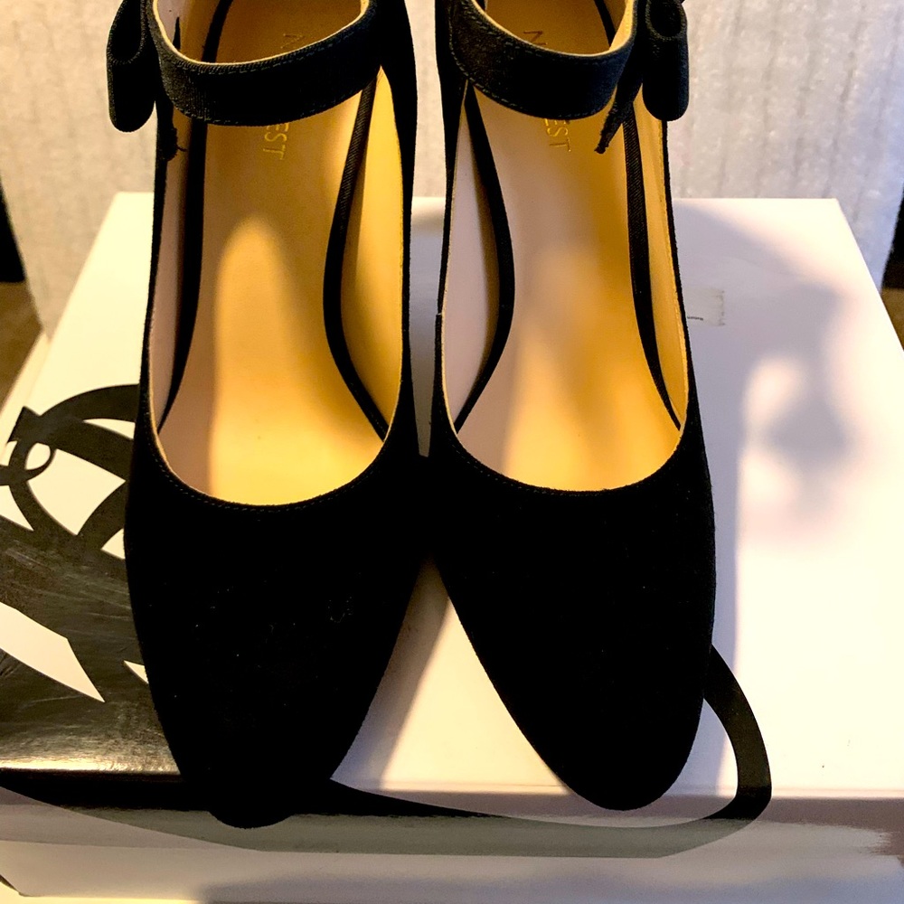 Brand New Nine West 4” heels